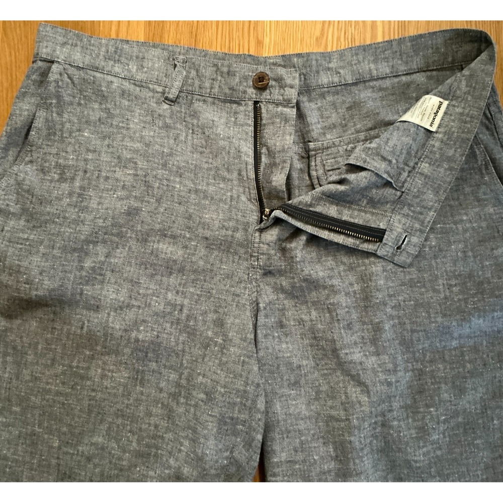 Patagonia Hemp Organic Cotton Shorts Mens 36 Gray Chambray 9"‎ Inseam - Picture 2 of 10